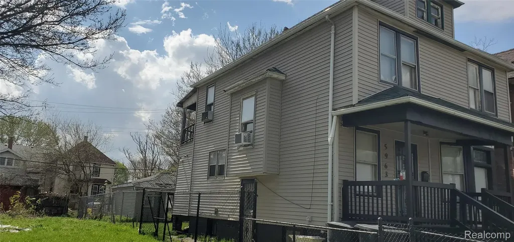 5963 Iroquois Street Detroit City MI 48213