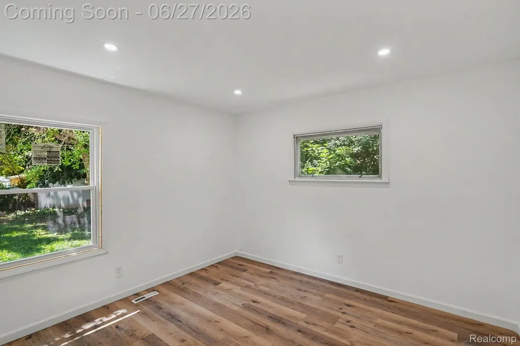3217 W Cass Avenue Mt. Morris Township MI 48504