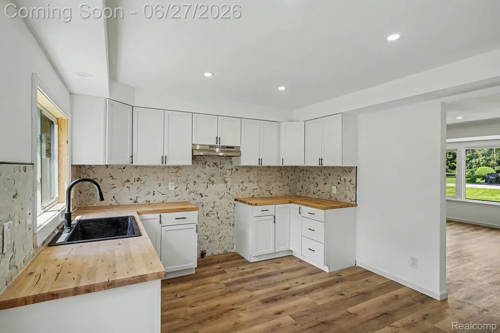 3217 W Cass Avenue Mt. Morris Township MI 48504