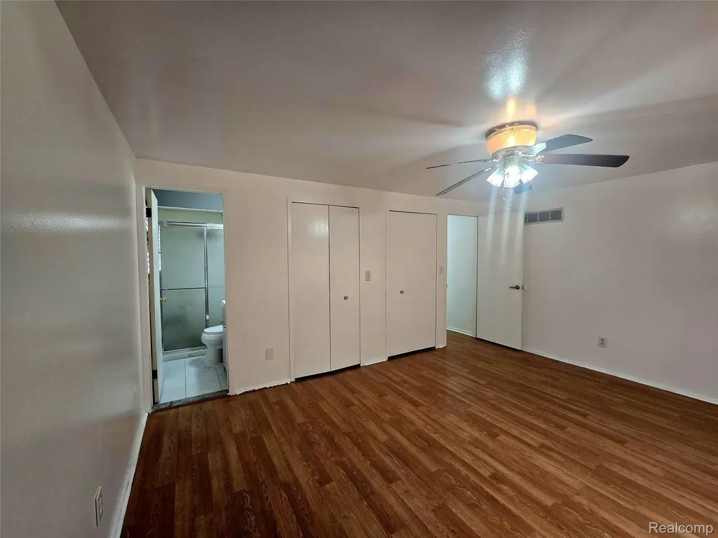 36730 Engleside Drive Sterling Heights City MI 48310