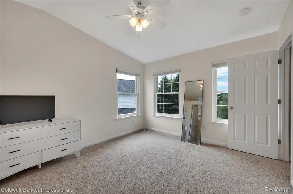 1485 Fountain View Lane Oxford Charter Township MI 48371