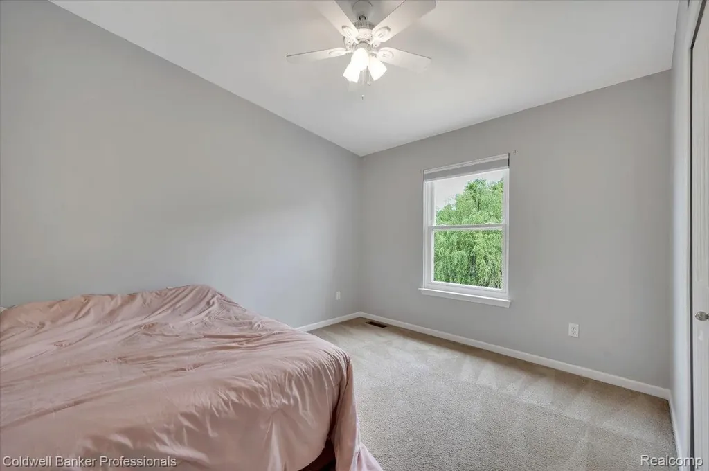 1485 Fountain View Lane Oxford Charter Township MI 48371