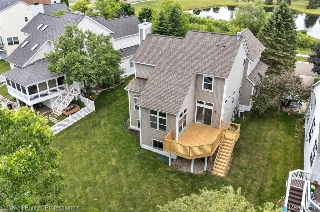 1485 Fountain View Lane Oxford Charter Township MI 48371