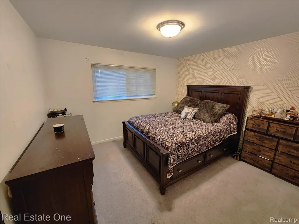 35636 Bonneville Drive Sterling Heights City MI 48312