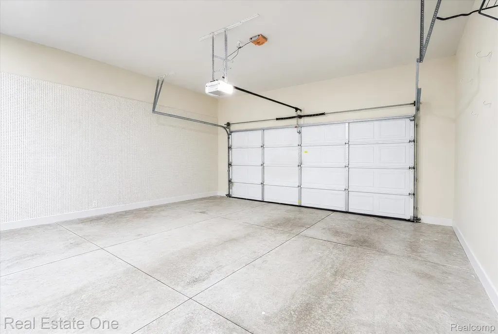 3393 Charlwood Drive Rochester Hills City MI 48306