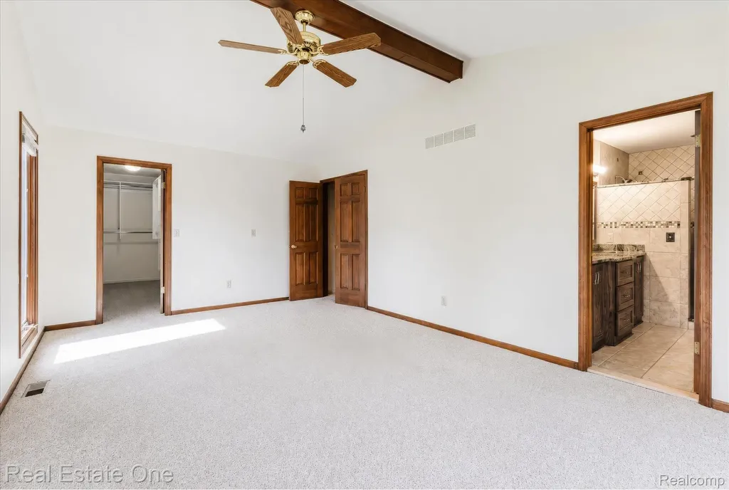 3393 Charlwood Drive Rochester Hills City MI 48306