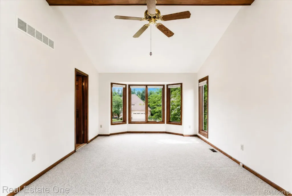 3393 Charlwood Drive Rochester Hills City MI 48306