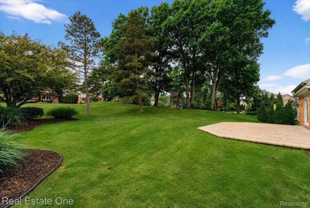 3393 Charlwood Drive Rochester Hills City MI 48306