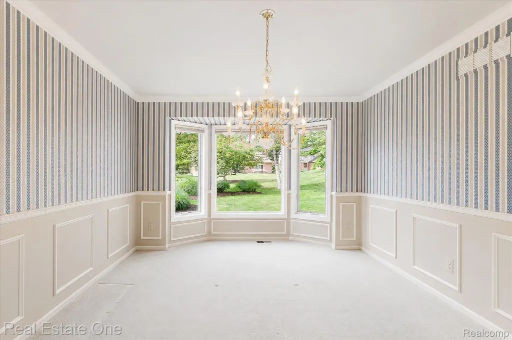 3393 Charlwood Drive Rochester Hills City MI 48306