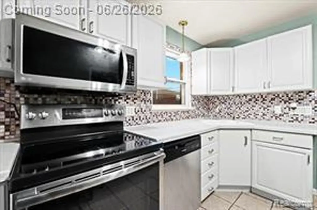 8951 Stevens Street Taylor City MI 48180