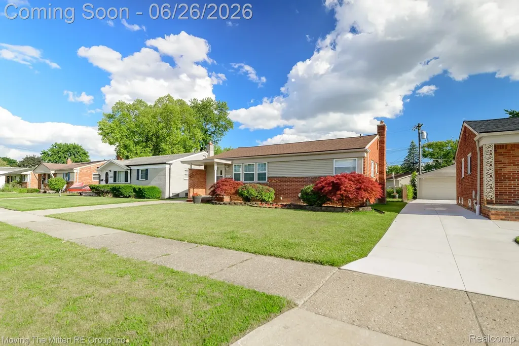 33115 Anita Drive Westland City MI 48185
