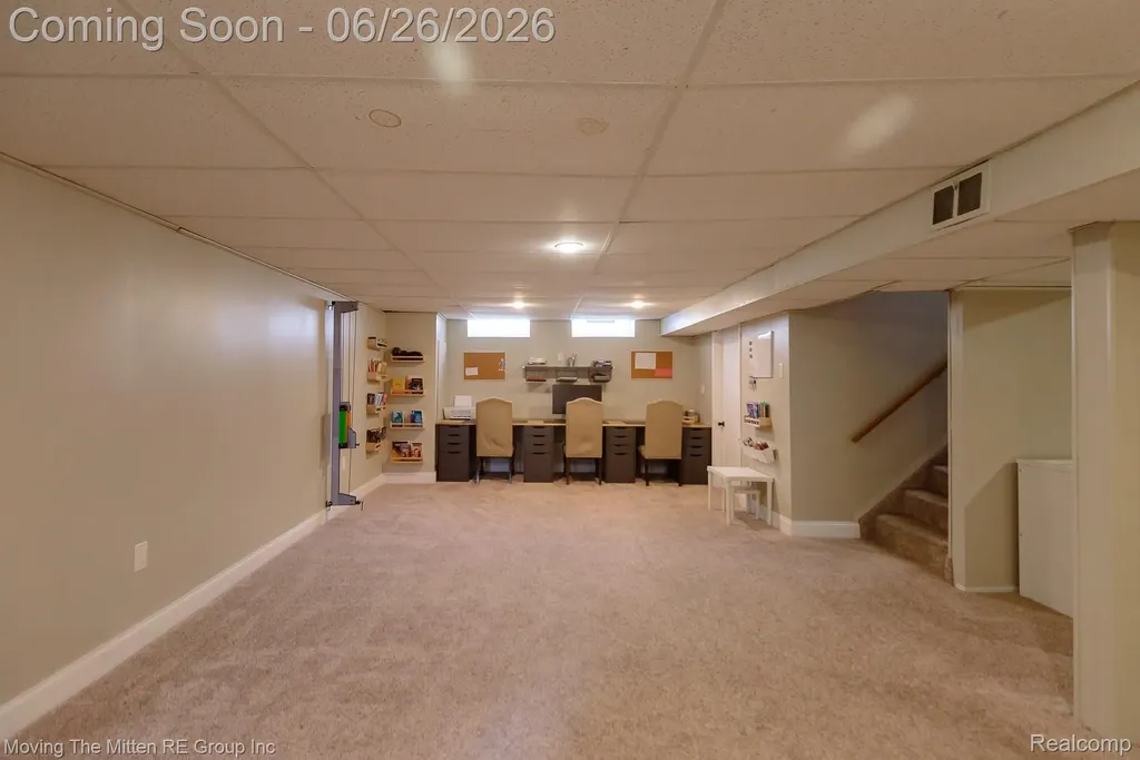 33115 Anita Drive Westland City MI 48185