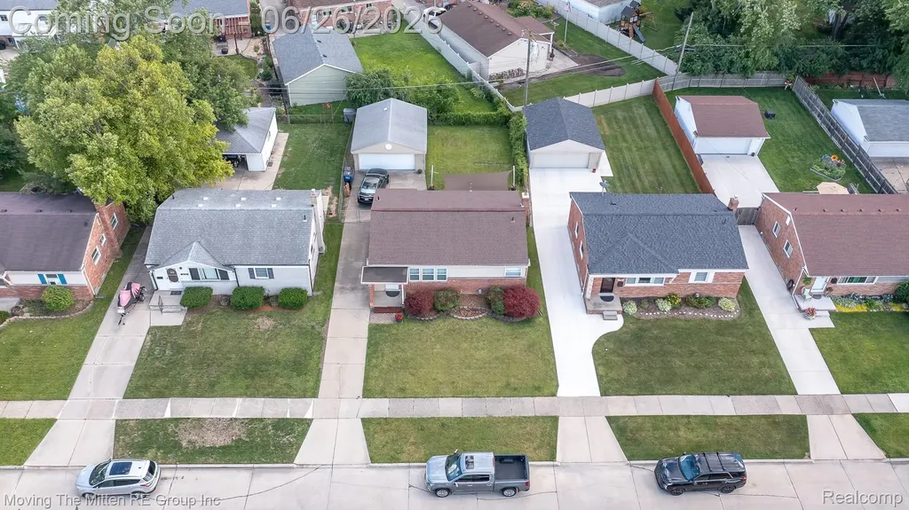 33115 Anita Drive Westland City MI 48185