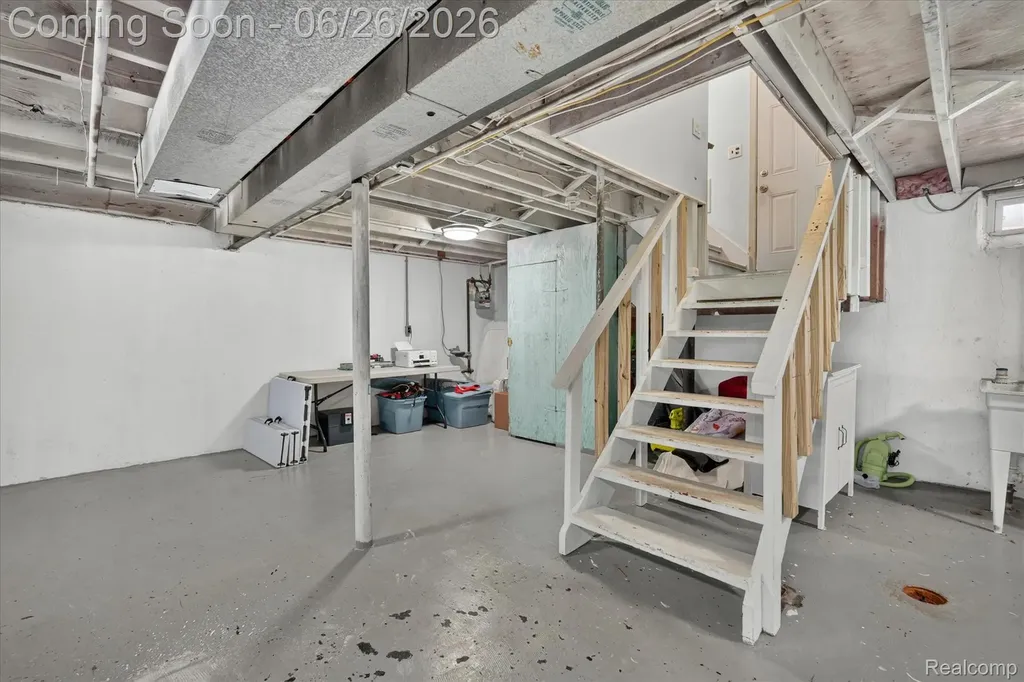852 Manor Drive Milford Village MI 48381