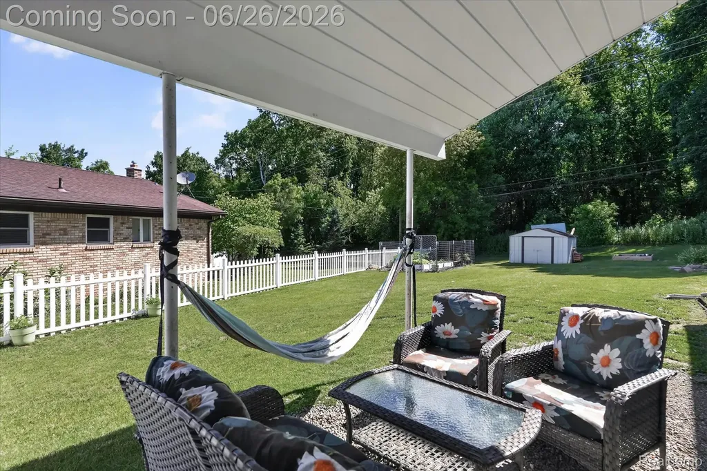 852 Manor Drive Milford Village MI 48381