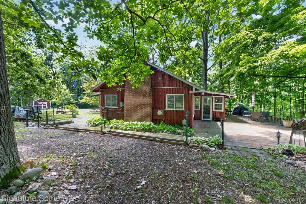 12200 Hadley Road Lyndon Township MI 48137