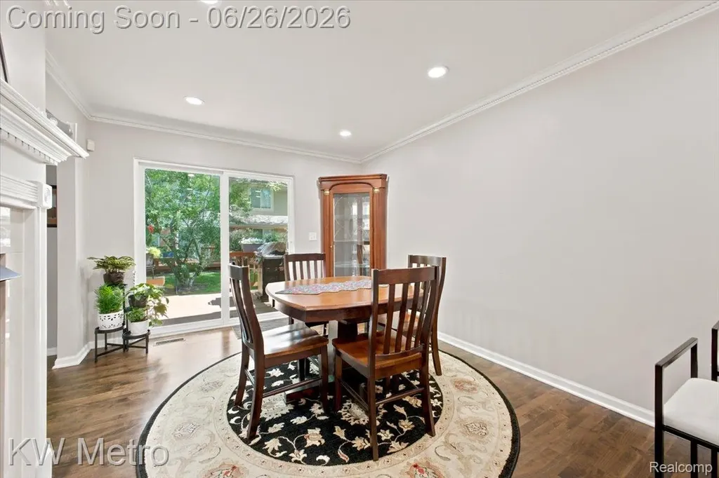 517 Macwilliams Lane Royal Oak City MI 48067