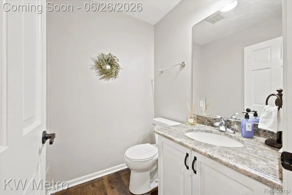 517 Macwilliams Lane Royal Oak City MI 48067