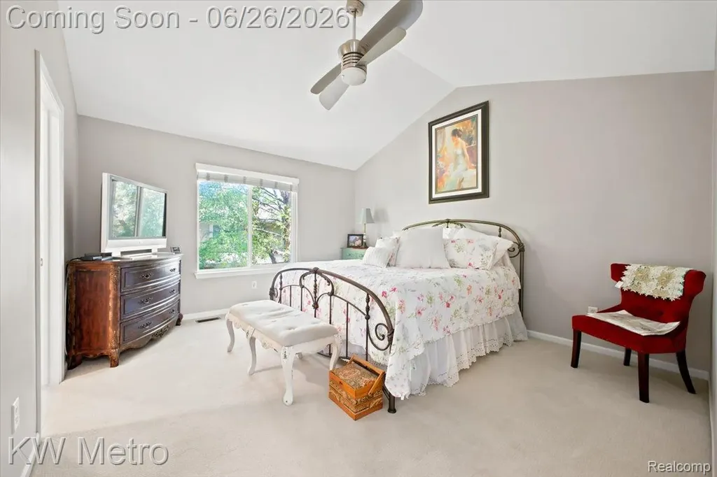 517 Macwilliams Lane Royal Oak City MI 48067