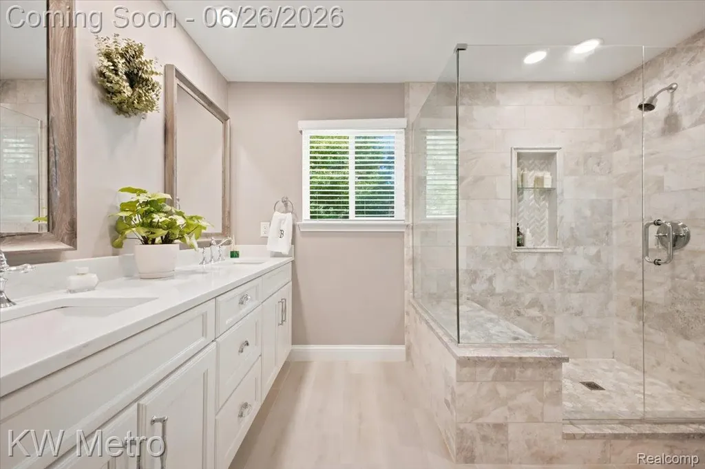 517 Macwilliams Lane Royal Oak City MI 48067