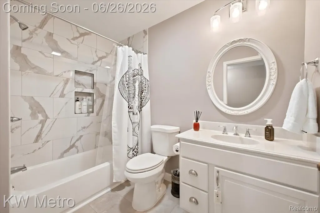 517 Macwilliams Lane Royal Oak City MI 48067