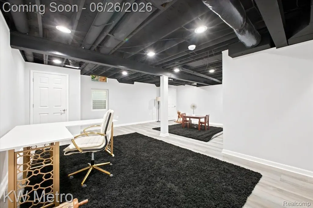 517 Macwilliams Lane Royal Oak City MI 48067