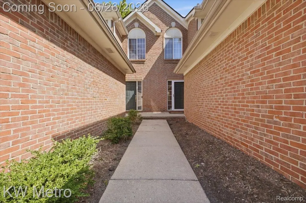 517 Macwilliams Lane Royal Oak City MI 48067