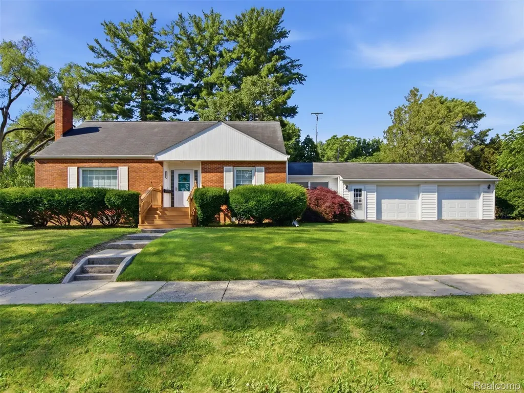 3707 Sunset Drive Flint City MI 48503