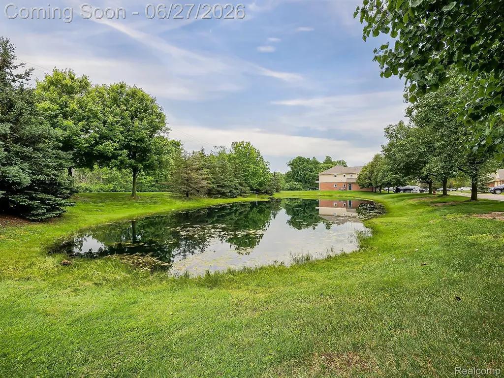 3695 Eagle Creek Drive Shelby Charter Township MI 48317