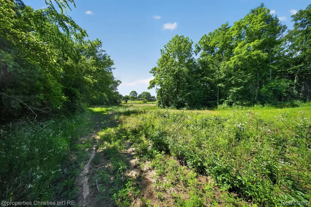 0000 Plymouth Road Superior Charter Township MI 48170