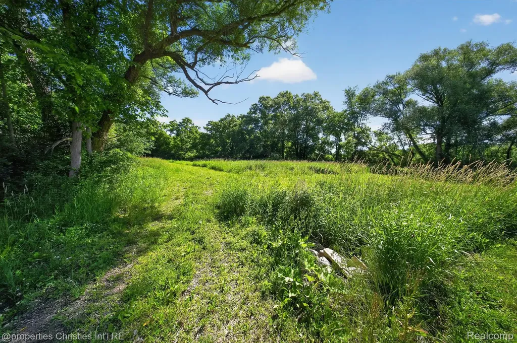 0000 Plymouth Road Superior Charter Township MI 48170
