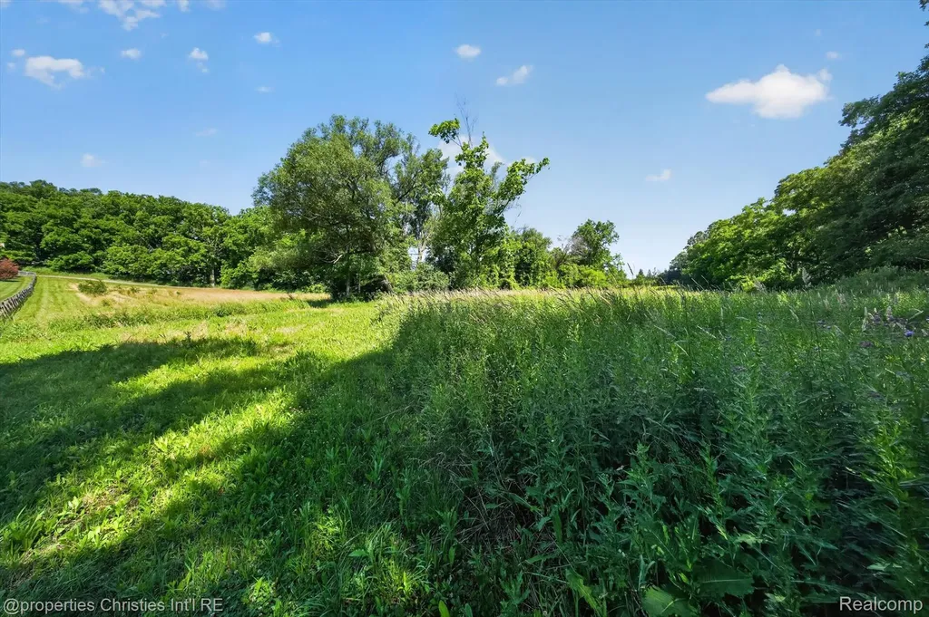0000 Plymouth Road Superior Charter Township MI 48170