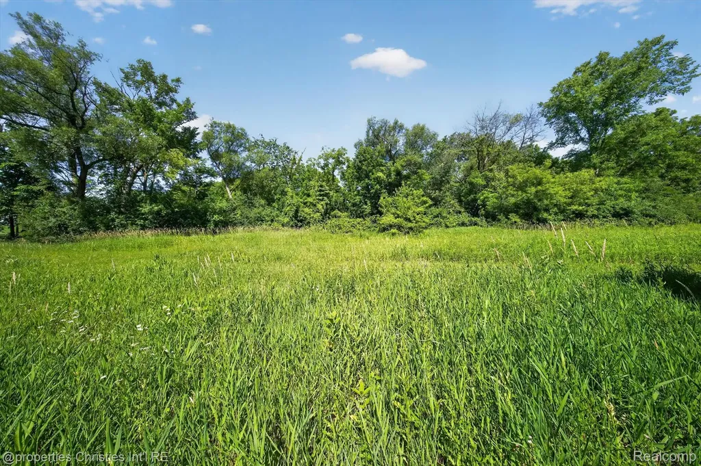 0000 Plymouth Road Superior Charter Township MI 48170