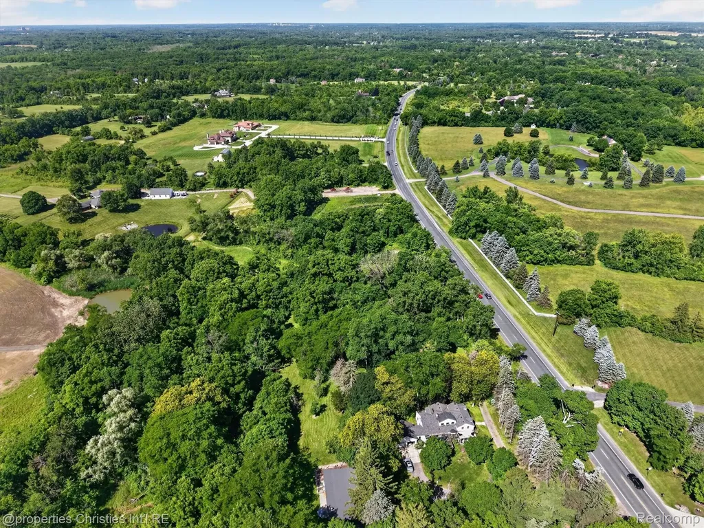 0000 Plymouth Road Superior Charter Township MI 48170