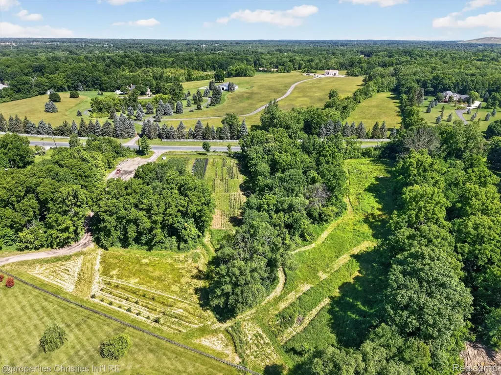 0000 Plymouth Road Superior Charter Township MI 48170