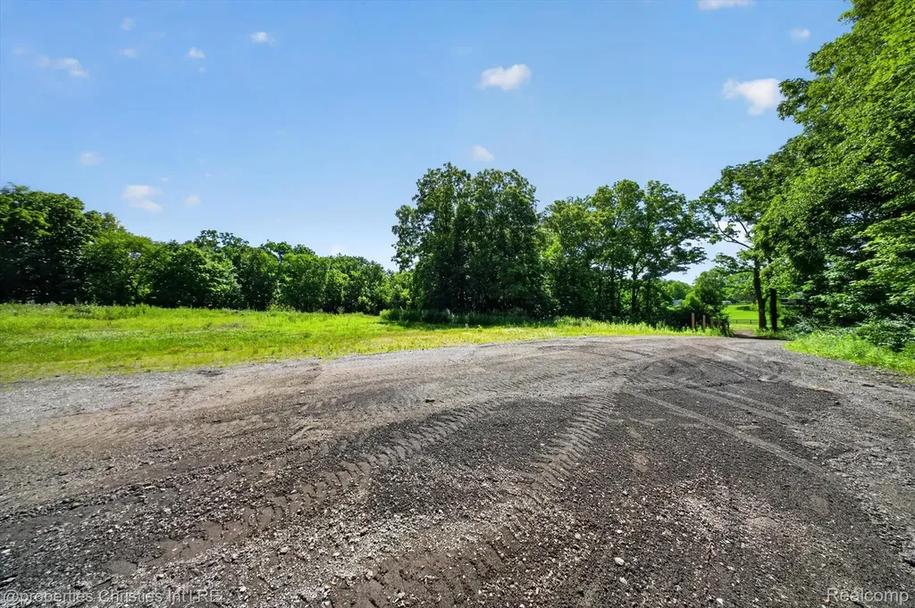 0000 Plymouth Road Superior Charter Township MI 48170
