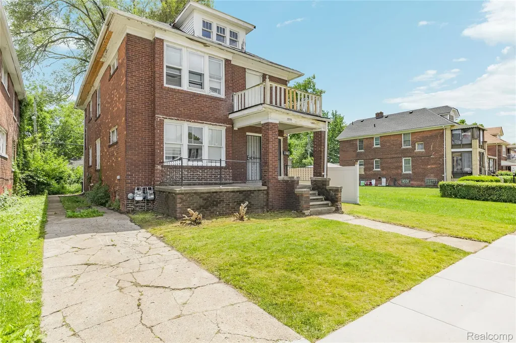 1995 Kendall Street Detroit City MI 48238
