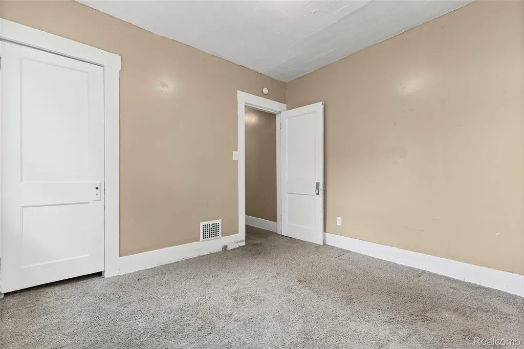 1995 Kendall Street Detroit City MI 48238