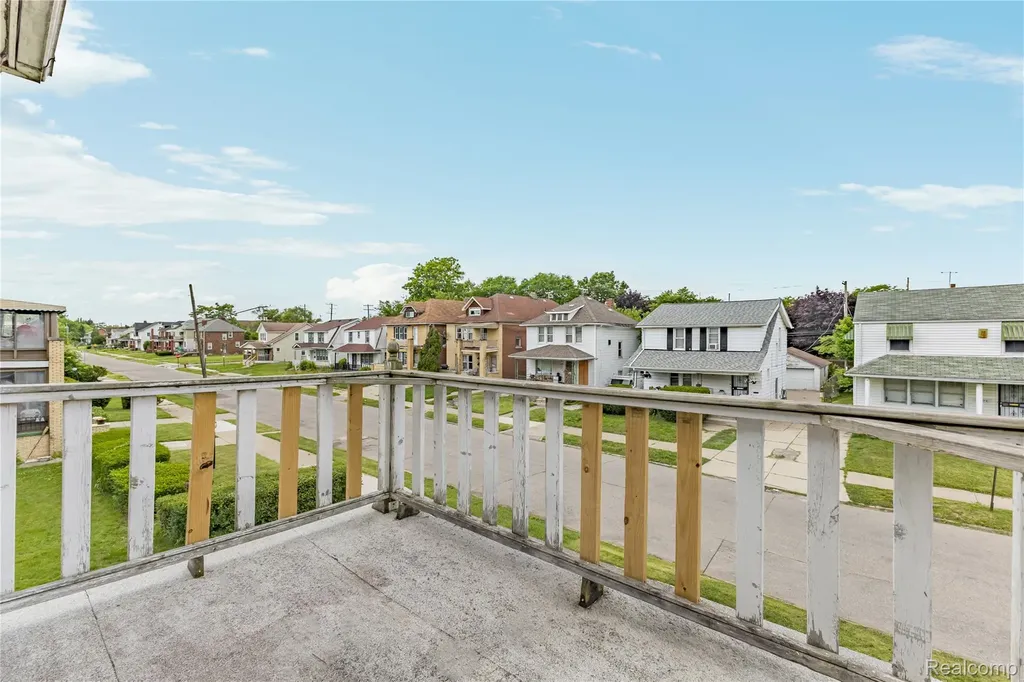 1995 Kendall Street Detroit City MI 48238
