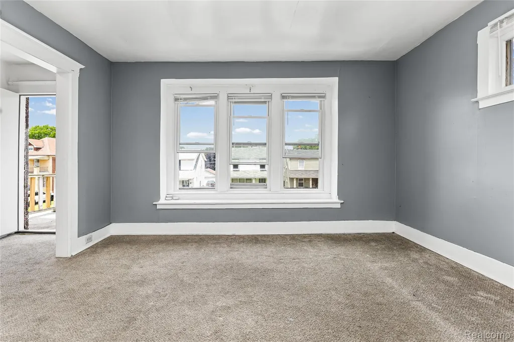 1995 Kendall Street Detroit City MI 48238