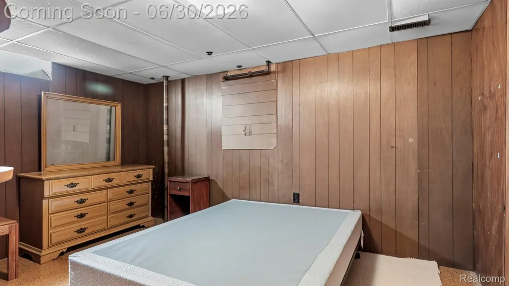 1862 Lakeview Street Trenton City MI 48183