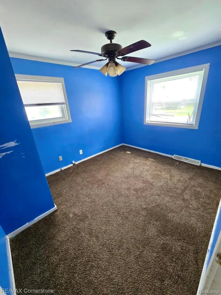 32257 Oscoda Court Westland City MI 48186