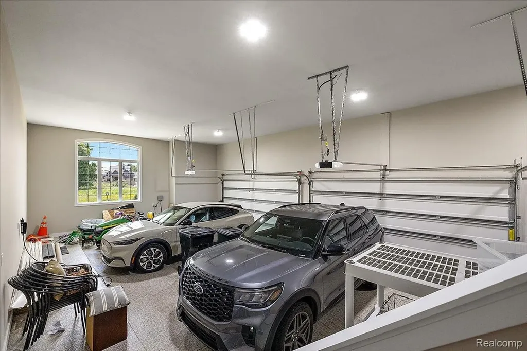 6301 Bridle Path Grand Blanc Charter Township MI 48439