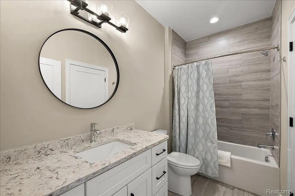 6301 Bridle Path Grand Blanc Charter Township MI 48439