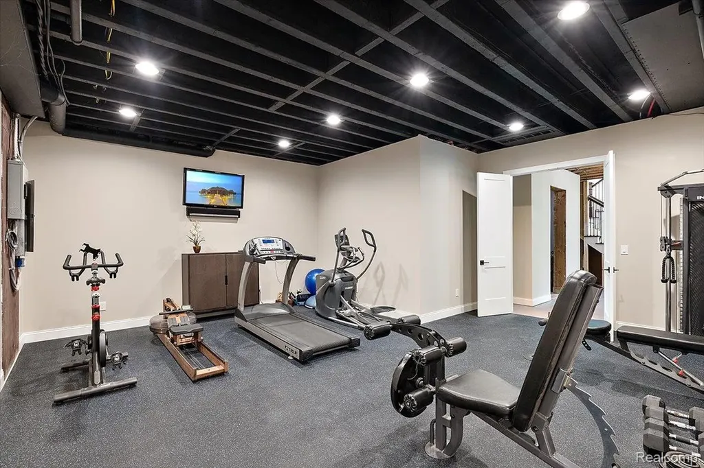 6301 Bridle Path Grand Blanc Charter Township MI 48439