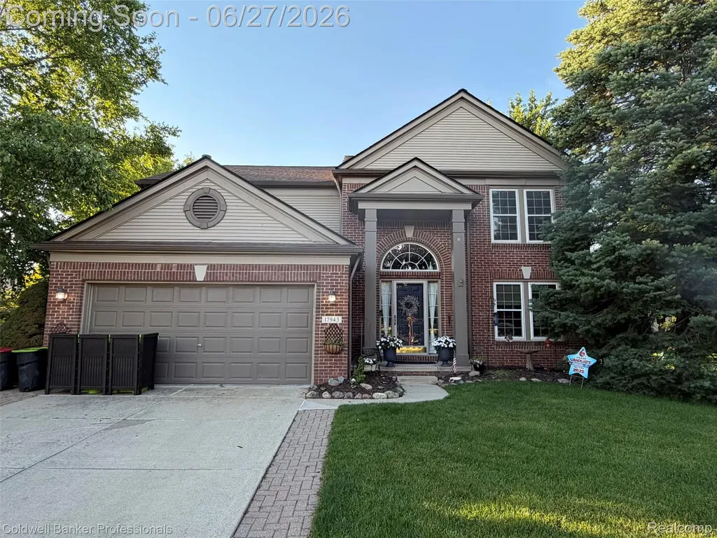 17943 Salinas River Way Macomb Township MI 48042