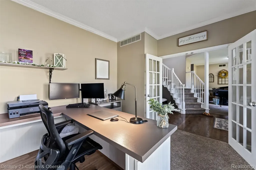 9298 Anacapa Bay Drive Hamburg Township MI 48169