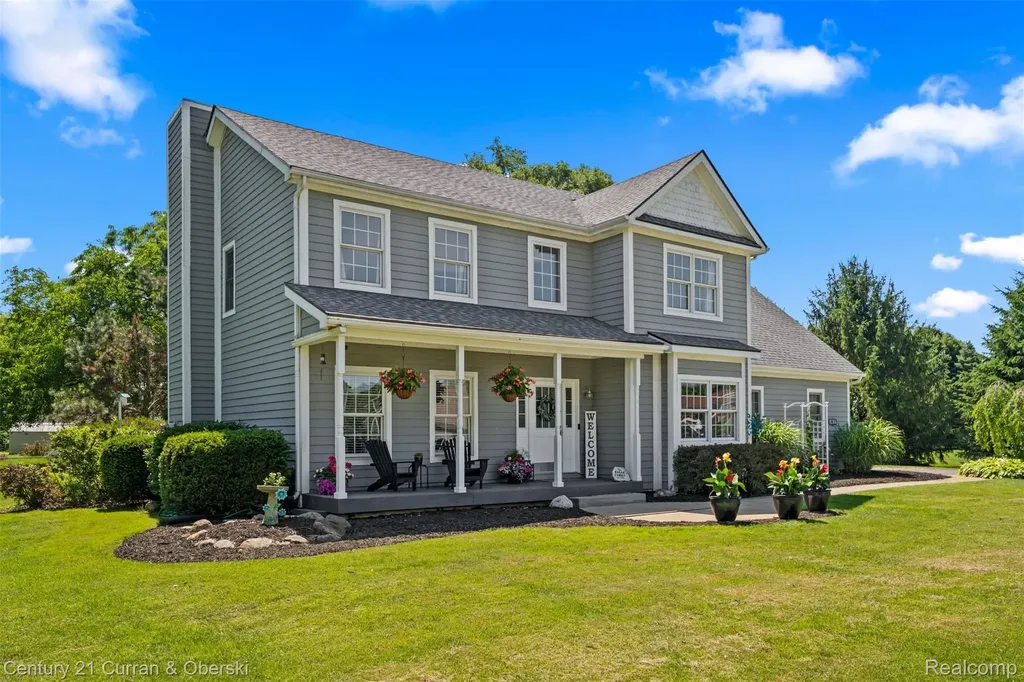 9298 Anacapa Bay Drive Hamburg Township MI 48169