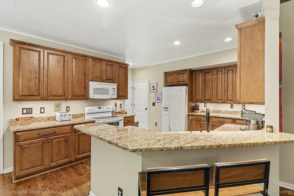 651 Wynstone Circle N Oakland Charter Township MI 48363