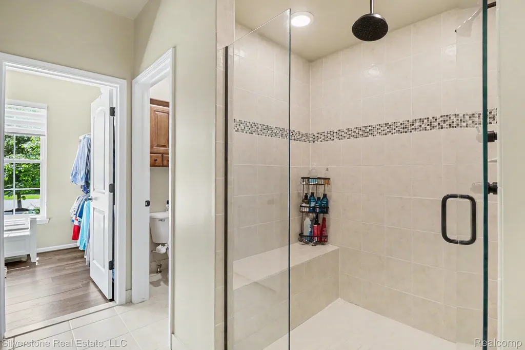 651 Wynstone Circle N Oakland Charter Township MI 48363
